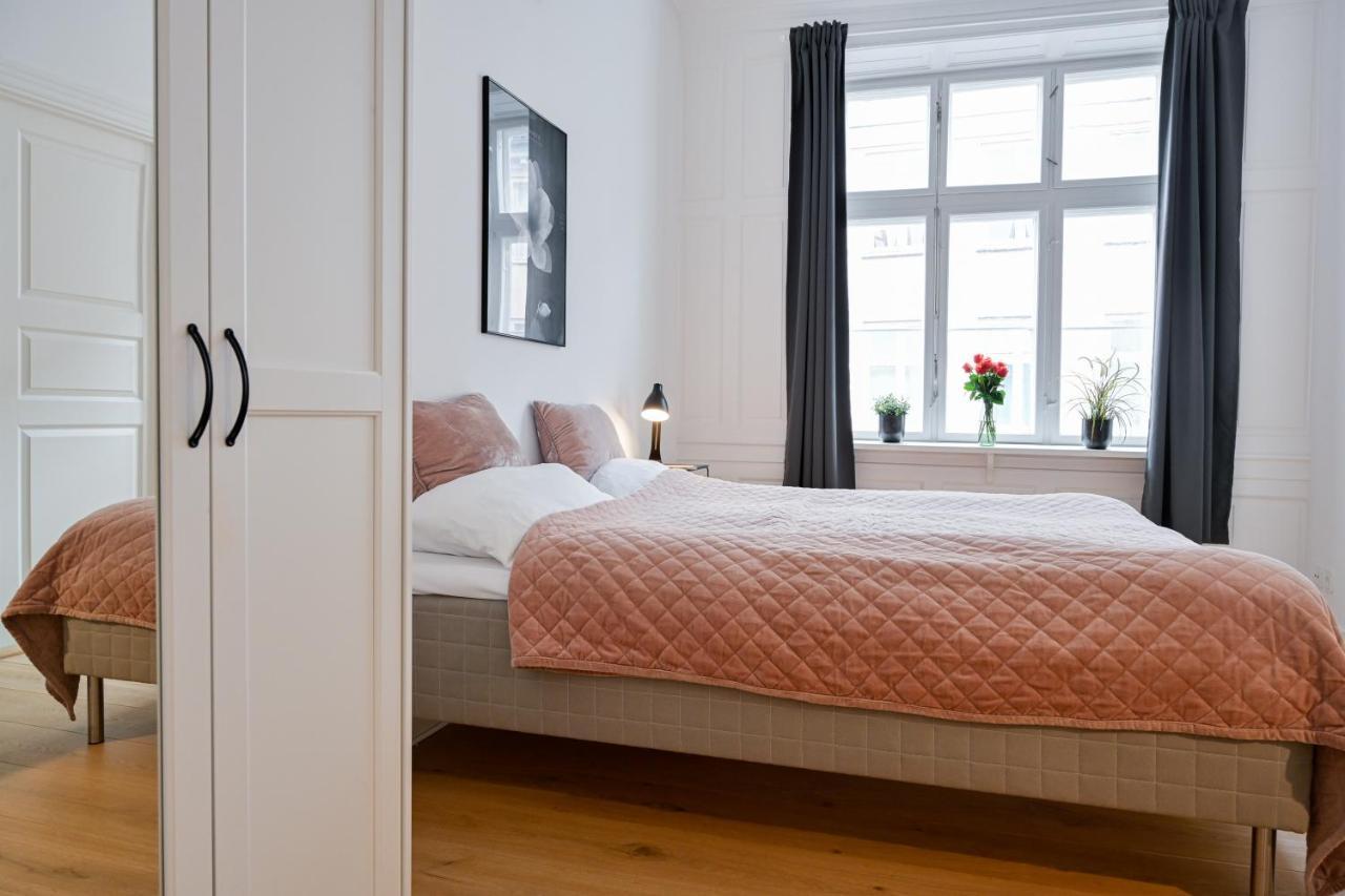 Sanders Arrow - Chic Three-Bedroom Apartment In The Middle Of Copenhaga Exterior foto