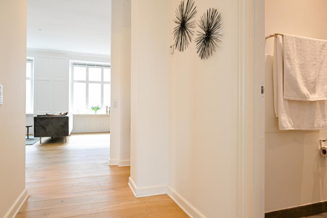 Sanders Arrow - Chic Three-Bedroom Apartment In The Middle Of Copenhaga Exterior foto
